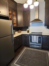 432 E Main St, Unit 2 in Malone, NY - Foto de edificio - Building Photo