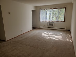 1086 Como Pl in St. Paul, MN - Building Photo - Building Photo