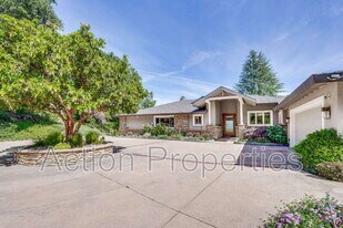 15350 Norton Rd in Saratoga, CA - Building Photo