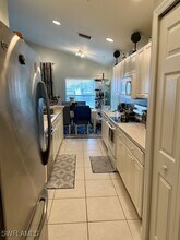 1280 Henley St in Naples, FL - Building Photo - Building Photo