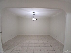 20 San Jacinto St in Mission, TX - Building Photo - Building Photo