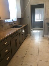 665 55th St in Sacramento, CA - Building Photo - Building Photo