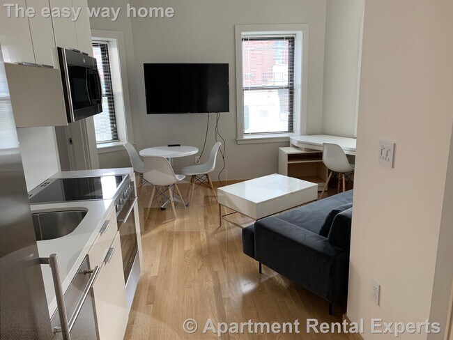 115 Mt Auburn St, Unit 25 in Cambridge, MA - Building Photo - Building Photo