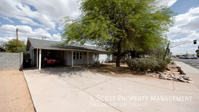 2901 N Miller Rd in Scottsdale, AZ - Building Photo - Building Photo