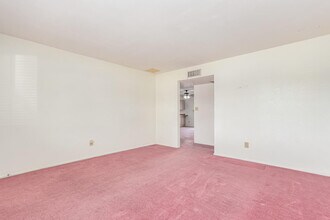 1432 S Oracle in Mesa, AZ - Building Photo - Building Photo