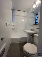 E 35TH ST., Unit 41 in New York, NY - Building Photo - Building Photo