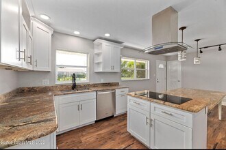 200 Price Ct in Satellite Beach, FL - Building Photo - Building Photo