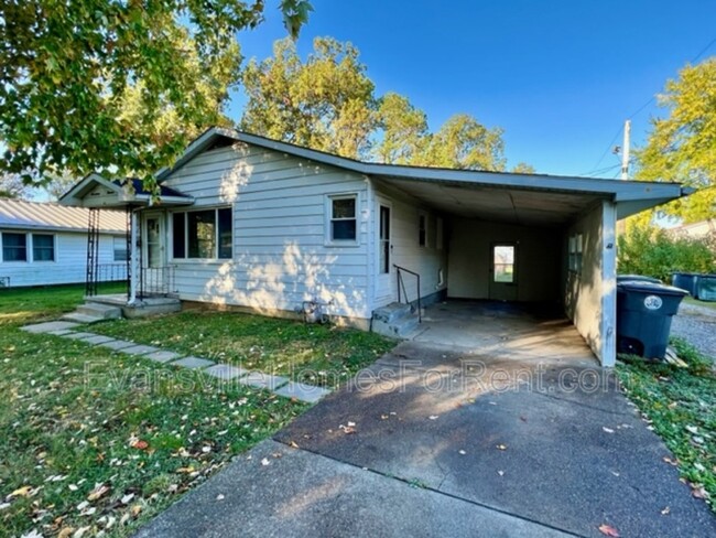 1713 S Norman Ave in Evansville, IN - Foto de edificio - Building Photo