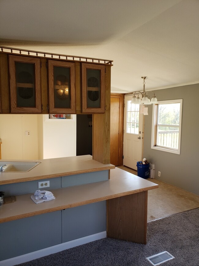 6746 OH-179 in Lakeville, OH - Building Photo - Building Photo