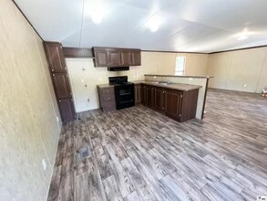 1819 Winnfield Rd in West Monroe, LA - Foto de edificio - Building Photo