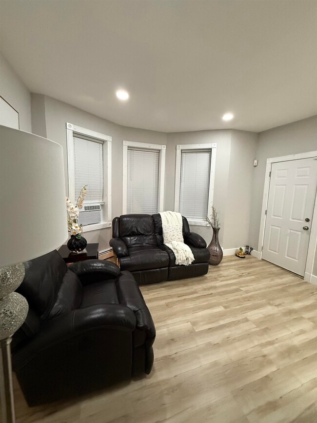 1502 39th St in North Bergen, NJ - Building Photo - Building Photo