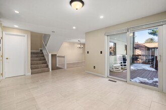 93 Spyglass Hill Dr in Ashland, MA - Building Photo - Building Photo