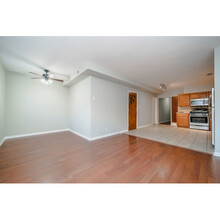 1235 W Ohio St in Chicago, IL - Building Photo - Building Photo