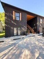 6920 Northside Dr in Chattanooga, TN - Building Photo