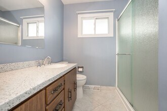 6450 Michael Dr in Brook Park, OH - Building Photo - Building Photo