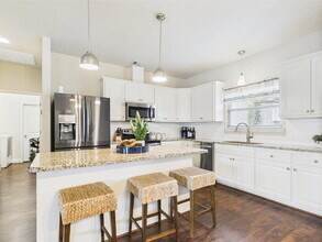 730 Northern Red Oak Ln in Fredericksburg, TX - Building Photo - Building Photo