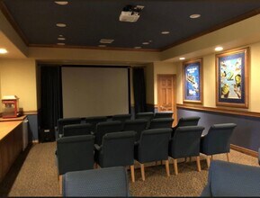 5548 Hartness Court in Fontana, CA - Building Photo - Building Photo