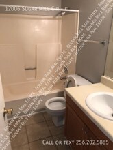 12006 Sugar Mill Cir in Huntsville, AL - Building Photo - Building Photo