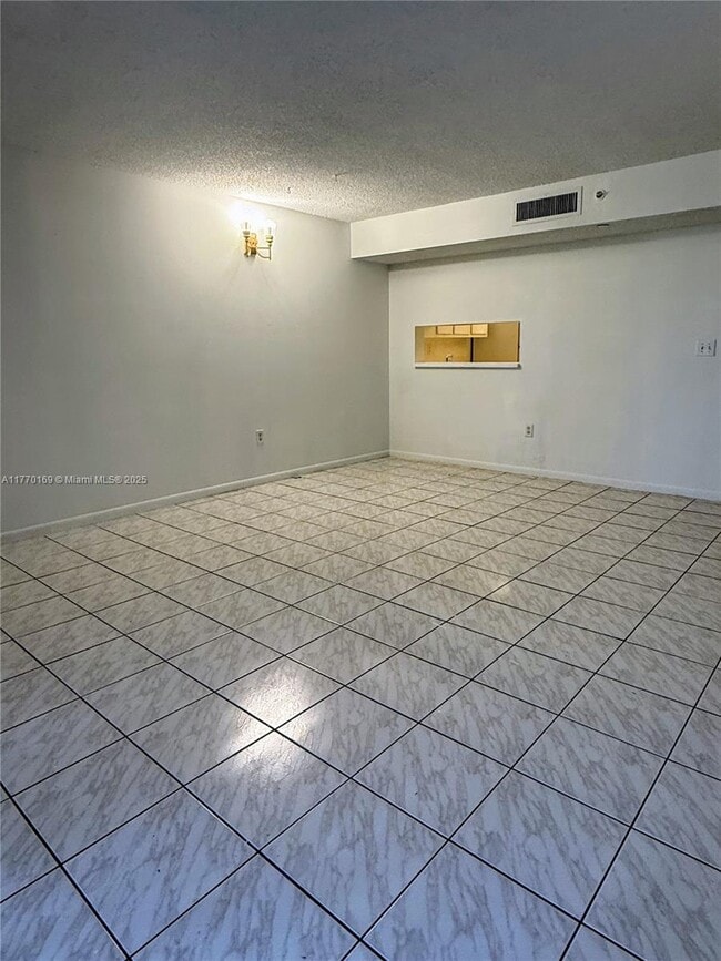 8760 SW 133rd Avenue Rd in Miami, FL - Building Photo - Building Photo