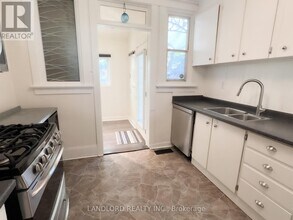 16 Earl Haig Ave in Toronto, ON - Building Photo - Building Photo