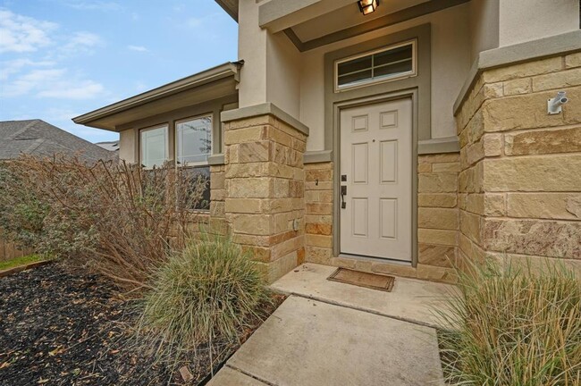 2213 Montesol Ln in Leander, TX - Foto de edificio - Building Photo