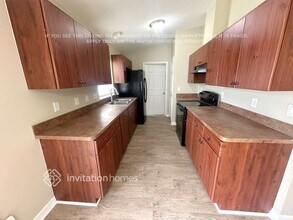 1031 Mansfield Rd in Tavares, FL - Building Photo - Building Photo