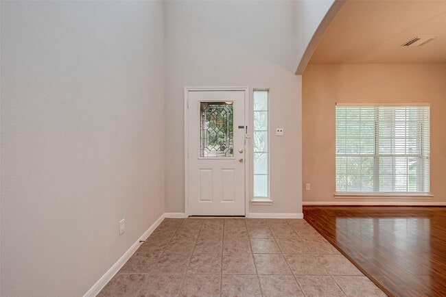 1210 Gibbons Ct in Rosenberg, TX - Building Photo - Building Photo