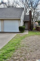 2313 Paul Revere St in Temple, TX - Building Photo