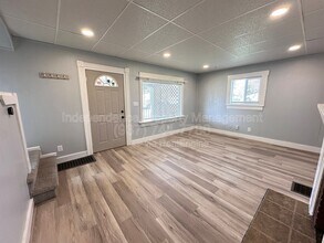 1020 Walnut Hill Pl in Dayton, OH - Building Photo - Building Photo