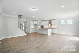 5409 Verona Rd in Charlotte, NC - Building Photo - Building Photo