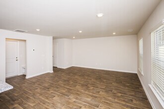 518 Belgian Blue Wy in Columbia, SC - Building Photo - Building Photo