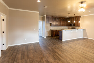 The Del Norte Duplexes in Yukon, OK - Foto de edificio - Interior Photo