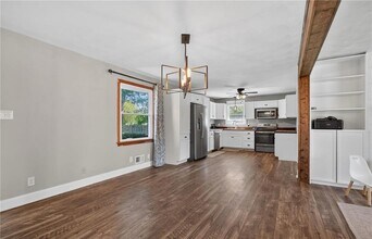 2017 Lisbon Rd in Chesapeake, VA - Building Photo - Building Photo