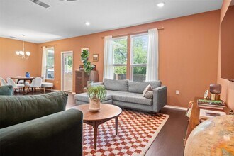 6809 Ellsworth Walk in Austin, TX - Building Photo - Building Photo
