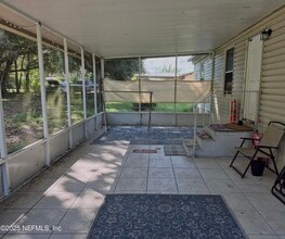 323 Keown Ave in Pomona Park, FL - Building Photo - Building Photo