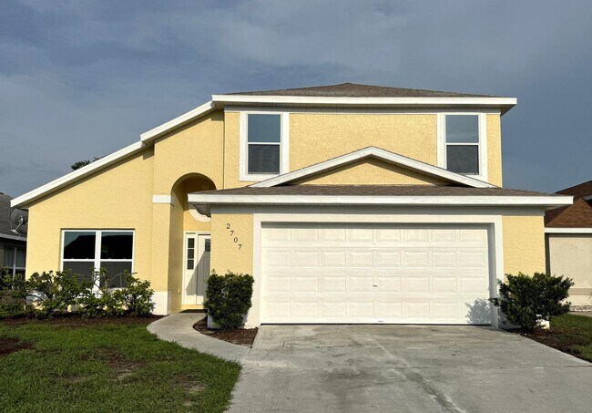 property at 2707 Chatham Cir