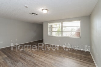 9410 Cochise Ln in Port Richey, FL - Building Photo - Building Photo