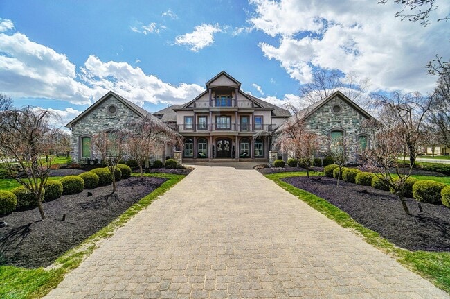 property at 6655 Traquair Pl