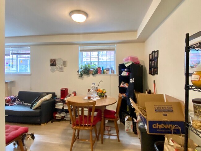 property at 6 Griggs Pl