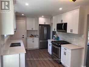 568 Rington Crescent in London, ON - Building Photo - Building Photo