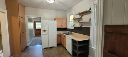 214 N 4th St in St. Peter, MN - Building Photo - Building Photo