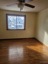 1624 Ontario Ave in Niagara Falls, NY - Building Photo - Building Photo