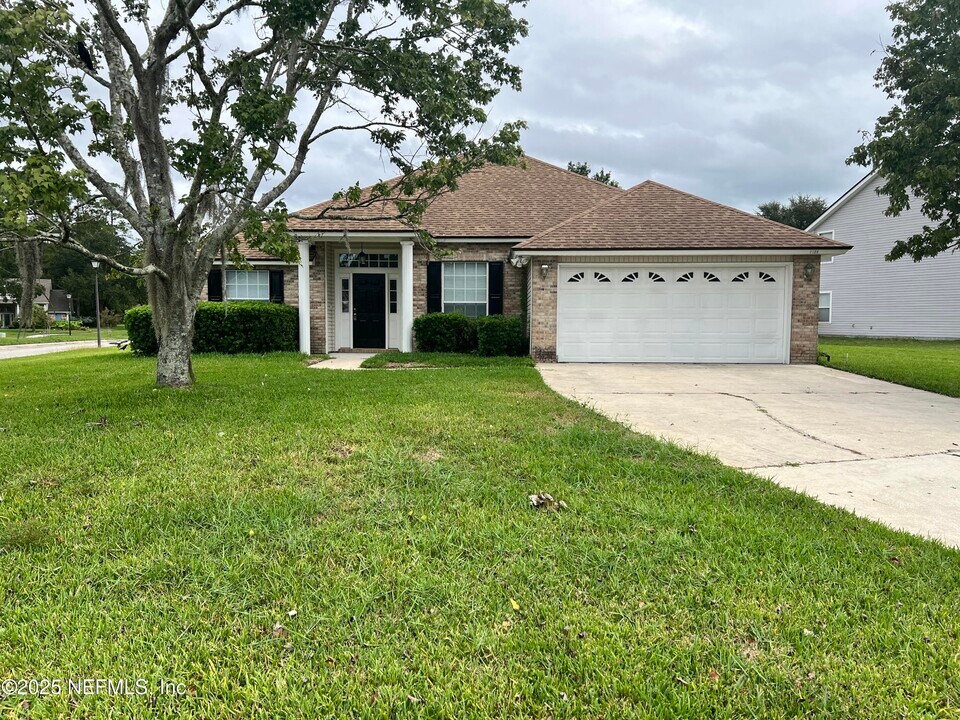 1109 Seattle Slew Ln in Jacksonville, FL - Building Photo