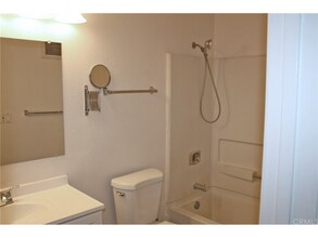 3440 Lebon Dr in San Diego, CA - Building Photo - Building Photo