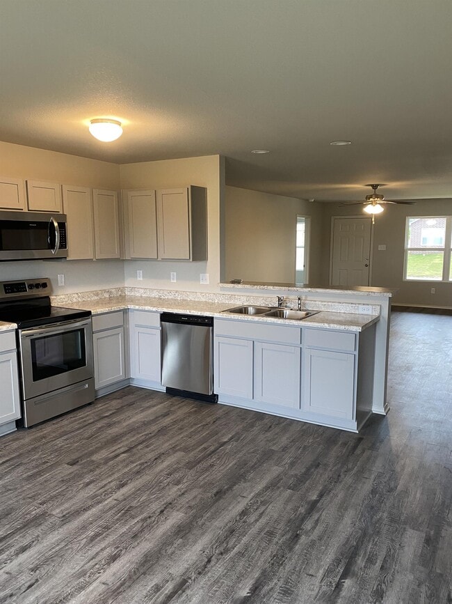 229 Cole Dr in Brookland, AR - Building Photo - Building Photo