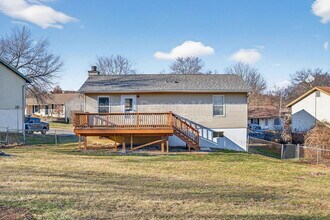 113 Elk Run Dr in Eureka, MO - Building Photo - Building Photo