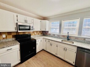 4202 Applegate Ln in Hillcrest Heights, MD - Building Photo - Building Photo