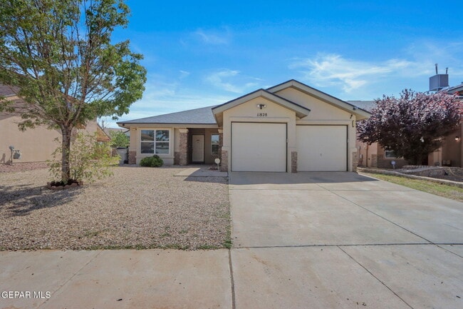 property at 11828 Mesquite Lake Ln