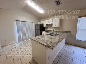 1850 Spruce Ridge Dr in Orlando, FL - Building Photo - Building Photo