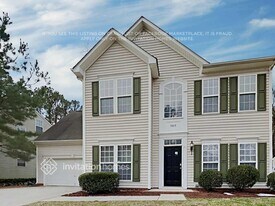 7017 April Mist Trail in Huntersville, NC - Building Photo